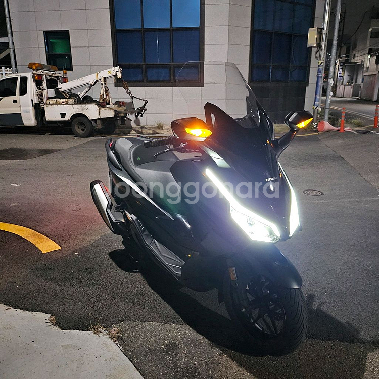 혼다 포르자 350 23년--0