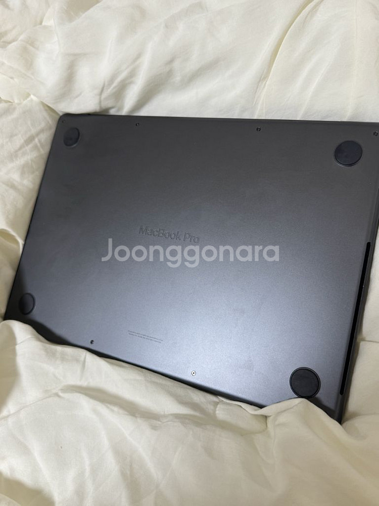 맥북 프로 14 M3 Pro 18GB 스페이스그레이--1