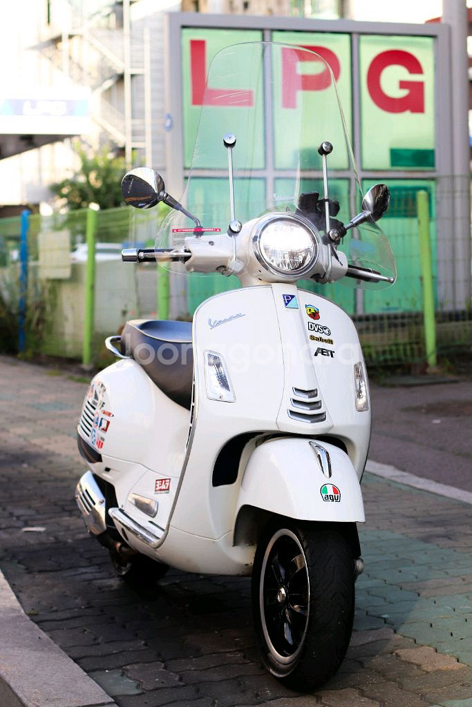 베스파 gts125 ABS 2021년식 오토바이 판매--0