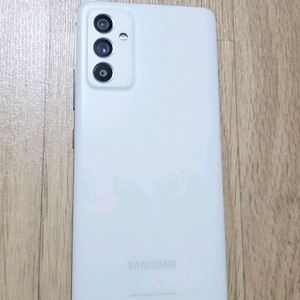 갤럭시 퀀텀2 128GB 화이트 택포
