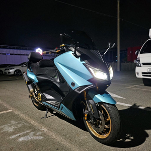 tmax 16년식 530 아이언맥스