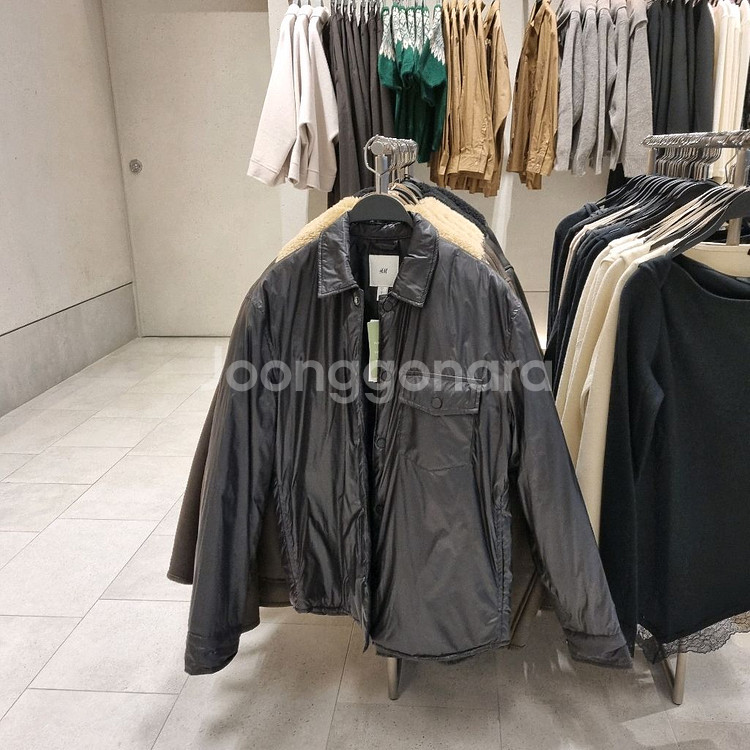 H&M 간절기 자켓 경량패딩재킷//무신사 지그재그--0