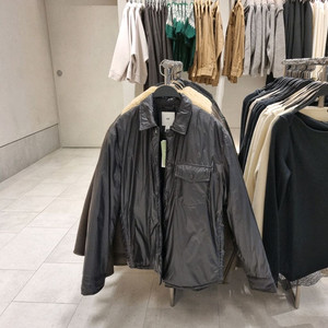 H&M 간절기 자켓 경량패딩재킷//무신사 지그재그