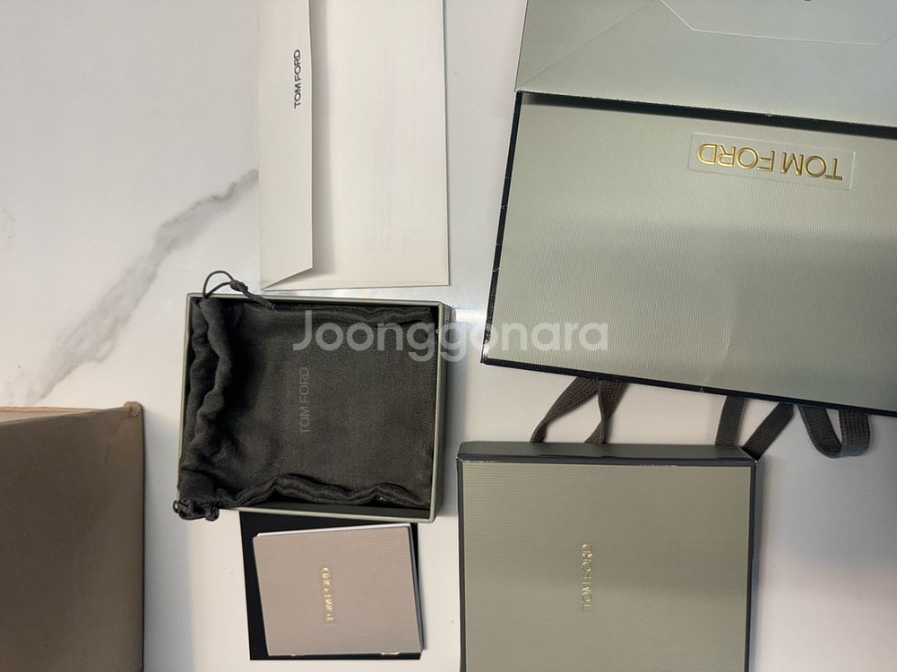 톰포드 소가죽반지갑 악어패턴 새제품 풀셋--6