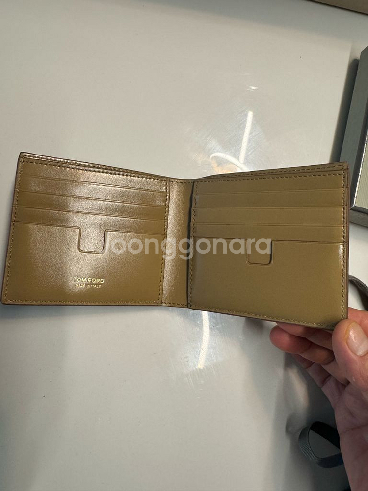 톰포드 소가죽반지갑 악어패턴 새제품 풀셋--4