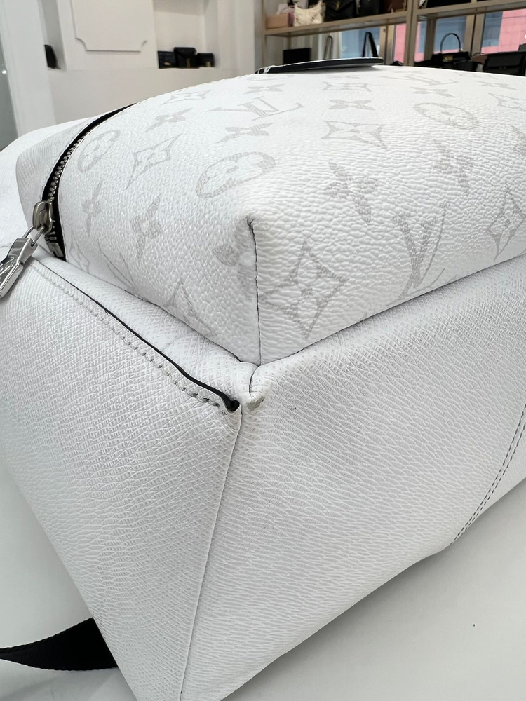 [중고명품럭스올 울산점]루이비통 디스커버리 백팩 내장칩--8