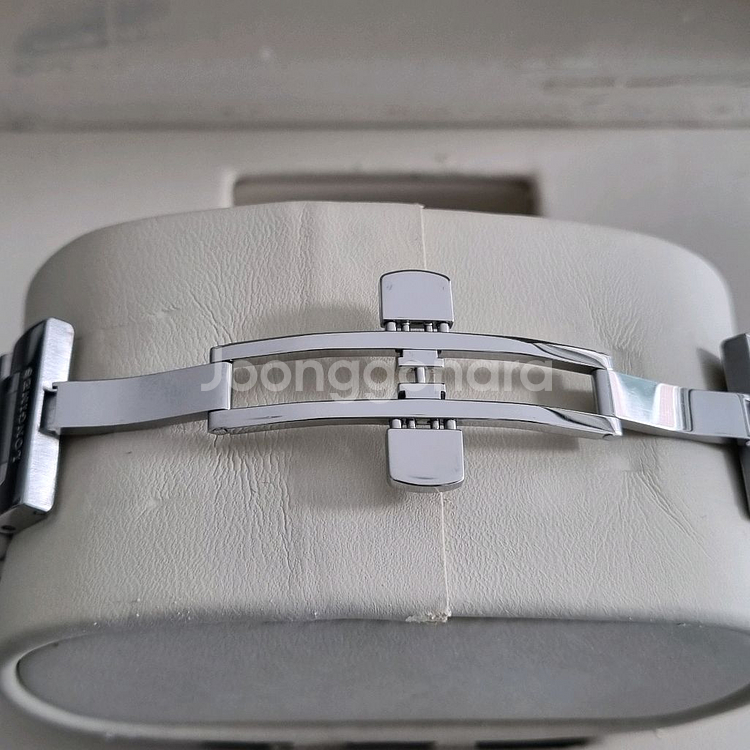 론진 마스터 콜렉션 쓰리카운터 크로노 44mm--6