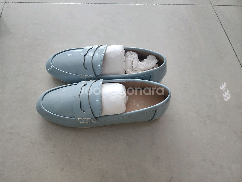 포멜카멜라 여성 로퍼 240사이즈 새거팔아요--3