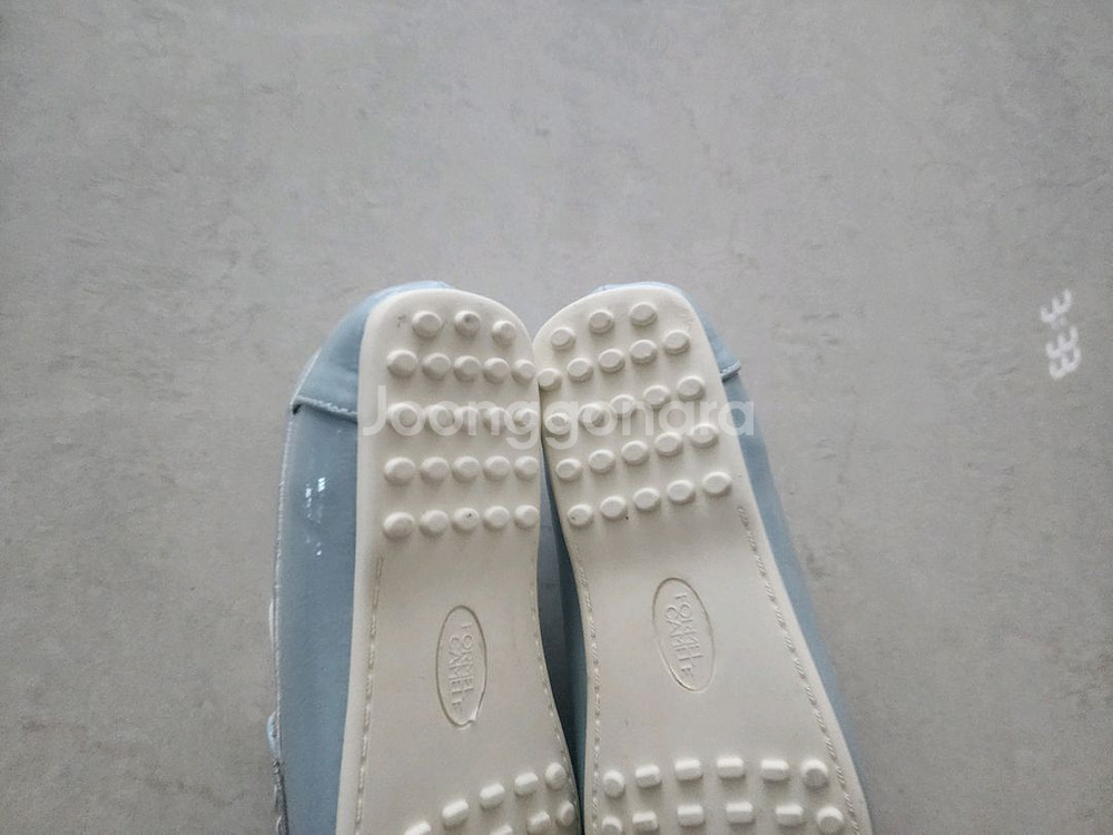 포멜카멜라 여성 로퍼 240사이즈 새거팔아요--6