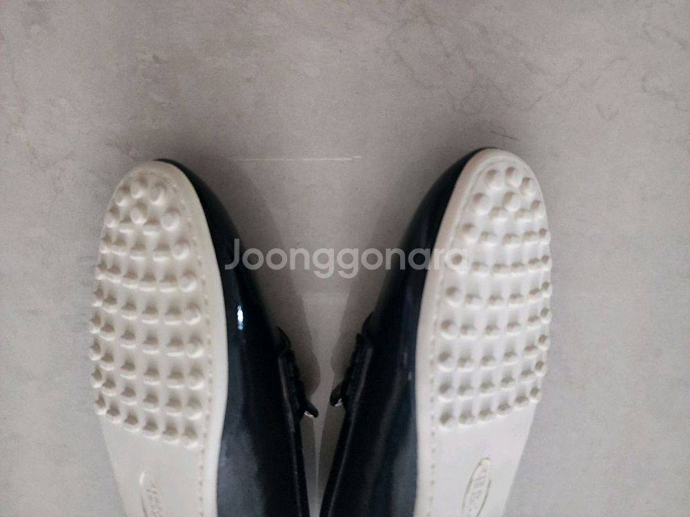 포멜카멜라 여성 로퍼 240사이즈 새거팔아요--6