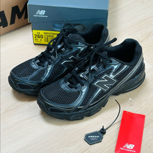 뉴발란스 740v2 블랙실버메탈릭 260mm 판매