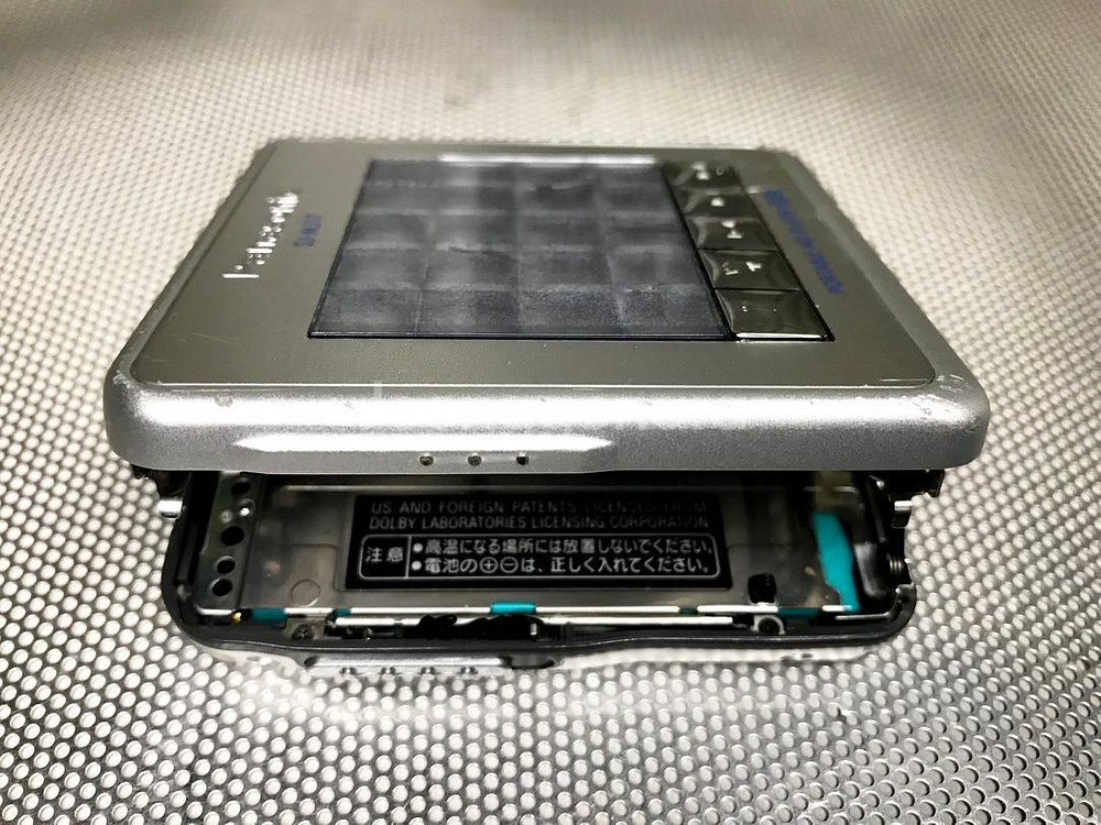 파나소닉 / MD플레이어 / SJ-MJ17 (고장품)--2