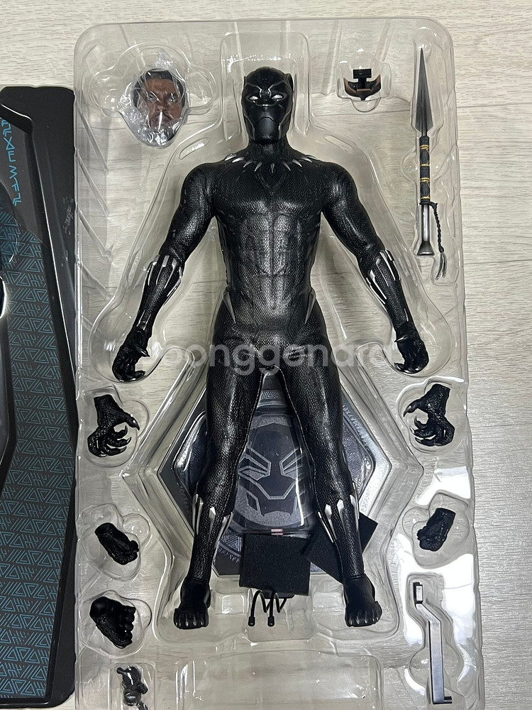 핫토이 블랙팬서 mms470 중고품 판매합니다--0