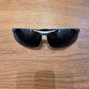 [새상품] 볼보 블랙 스포츠 선글라스