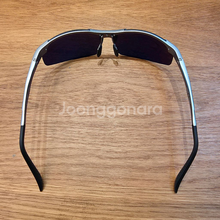 [새상품] 볼보 블랙 스포츠 선글라스--1