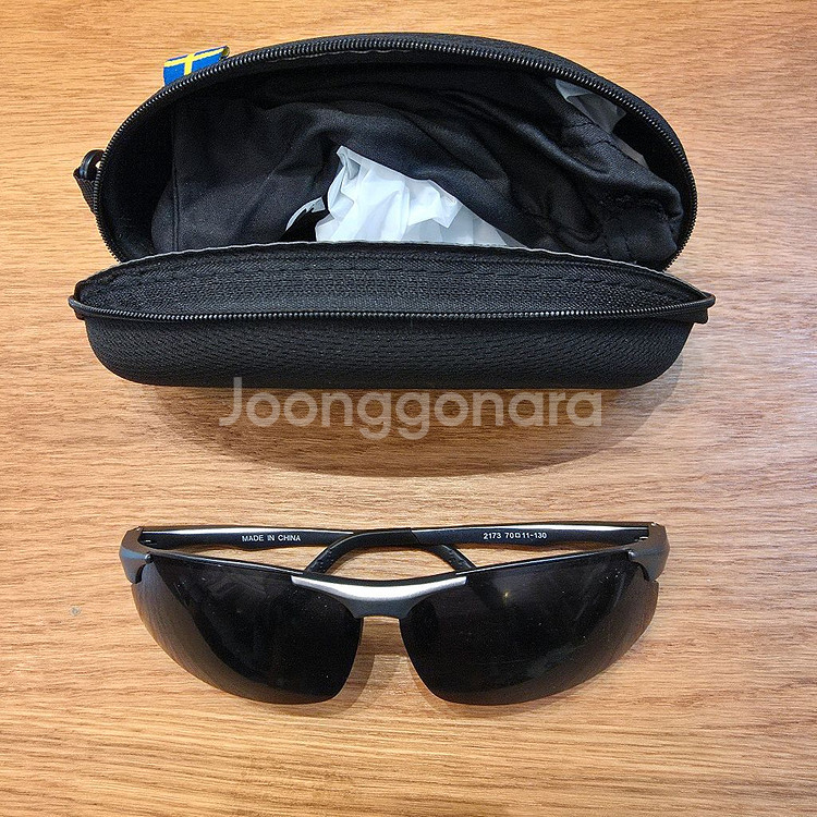 [새상품] 볼보 블랙 스포츠 선글라스--2