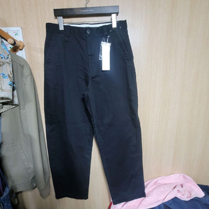 유니클로 U 와이드 79 이미지