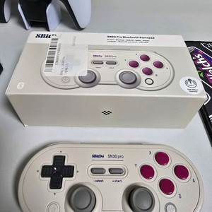 8Bitdo SN30 pro 게임패드