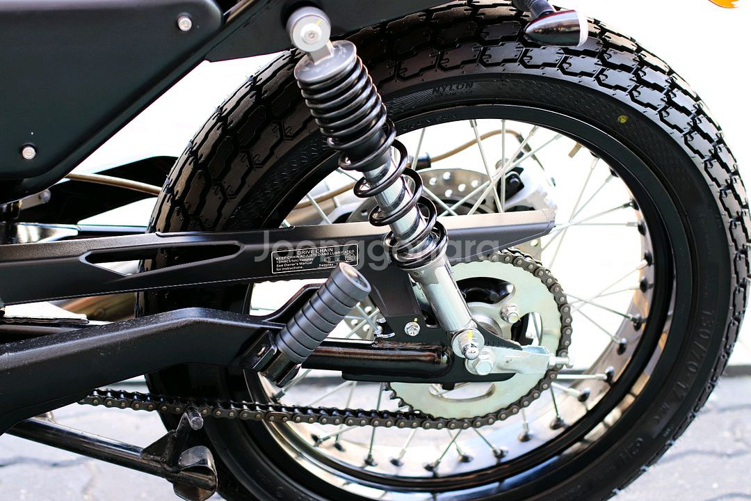 블랙카페125 한웨이 2017 오토바이 판매합니다--8