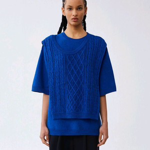 아더에러 니트 반팔 티셔츠 새상품 A1 스웨터