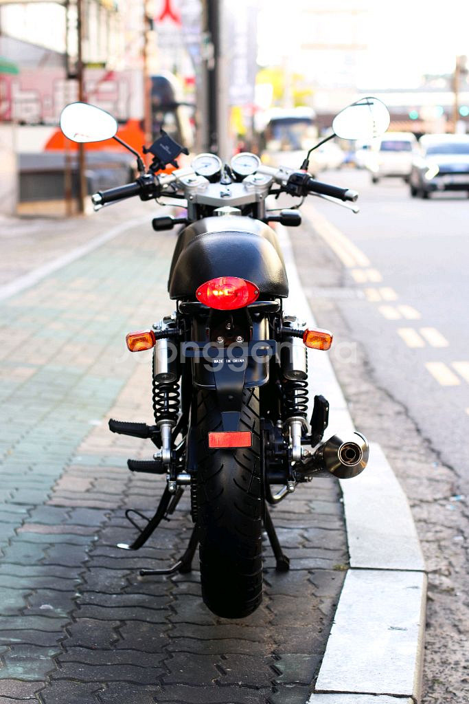 그리폰125 이탈젯 2018 멧블랙 오토바이 판매합니다--5