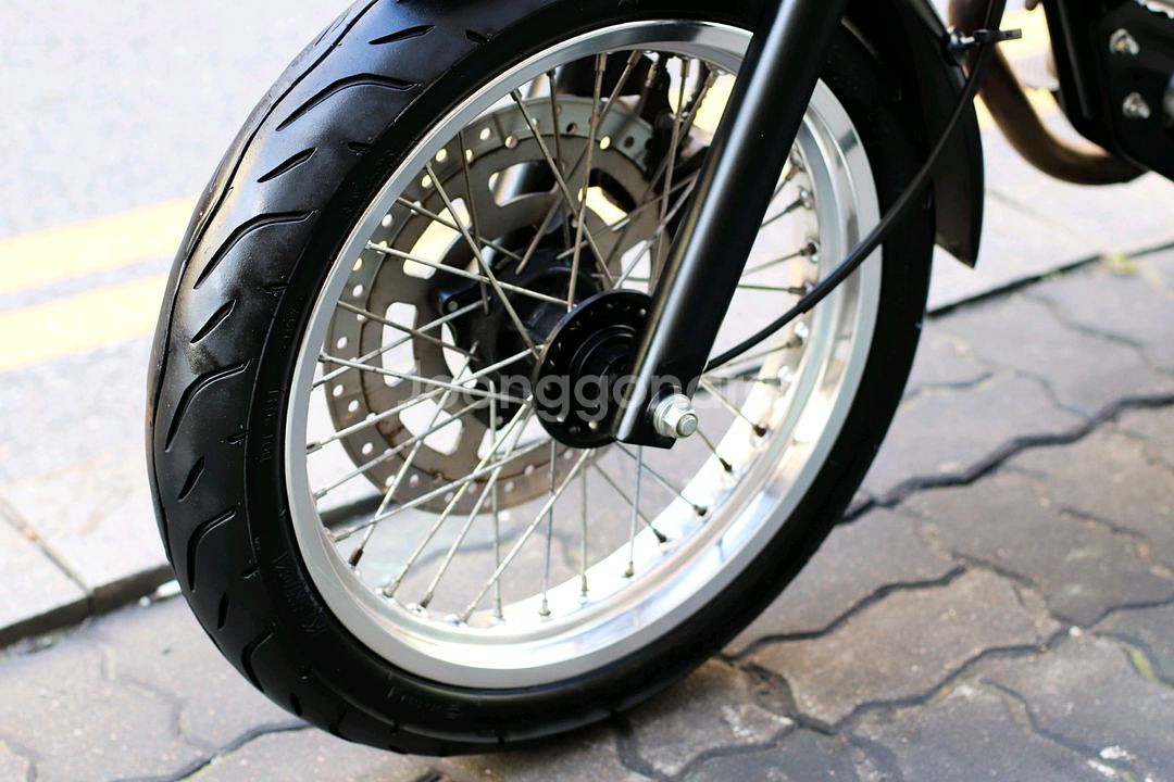 그리폰125 이탈젯 2018 멧블랙 오토바이 판매합니다--6