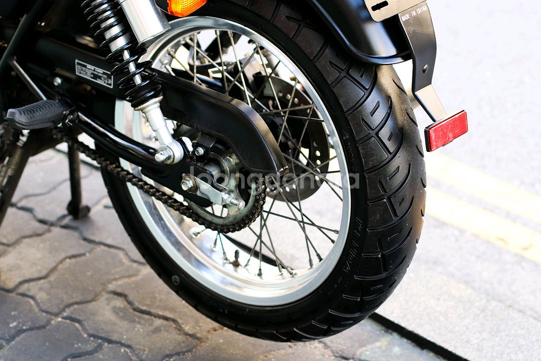 그리폰125 이탈젯 2018 멧블랙 오토바이 판매합니다--7