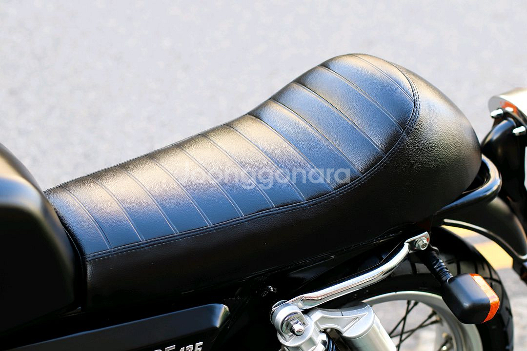 그리폰125 이탈젯 2018 멧블랙 오토바이 판매합니다--8