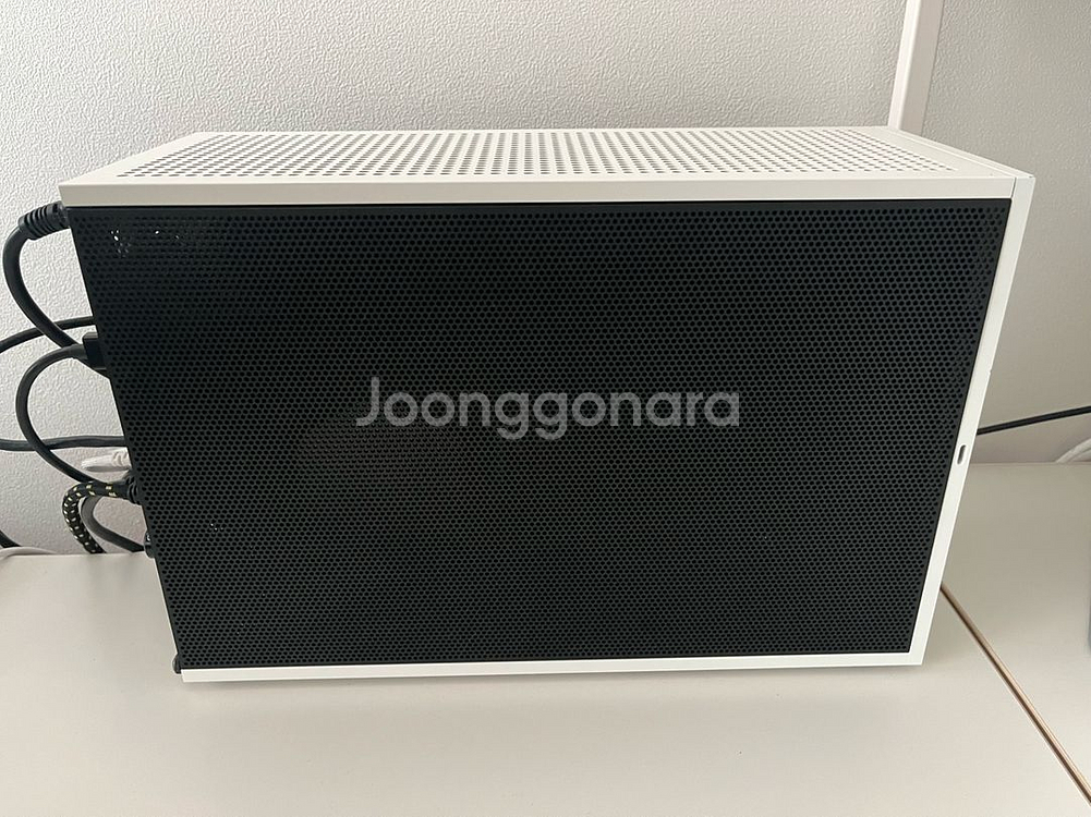 SFF ITX 폼디 FORMD 9800X3D 4080--1