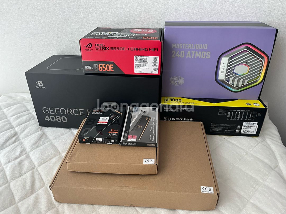 SFF ITX 폼디 FORMD 9800X3D 4080--5