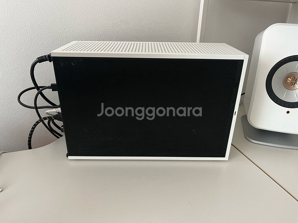 SFF ITX 폼디 FORMD 9800X3D 4080--4
