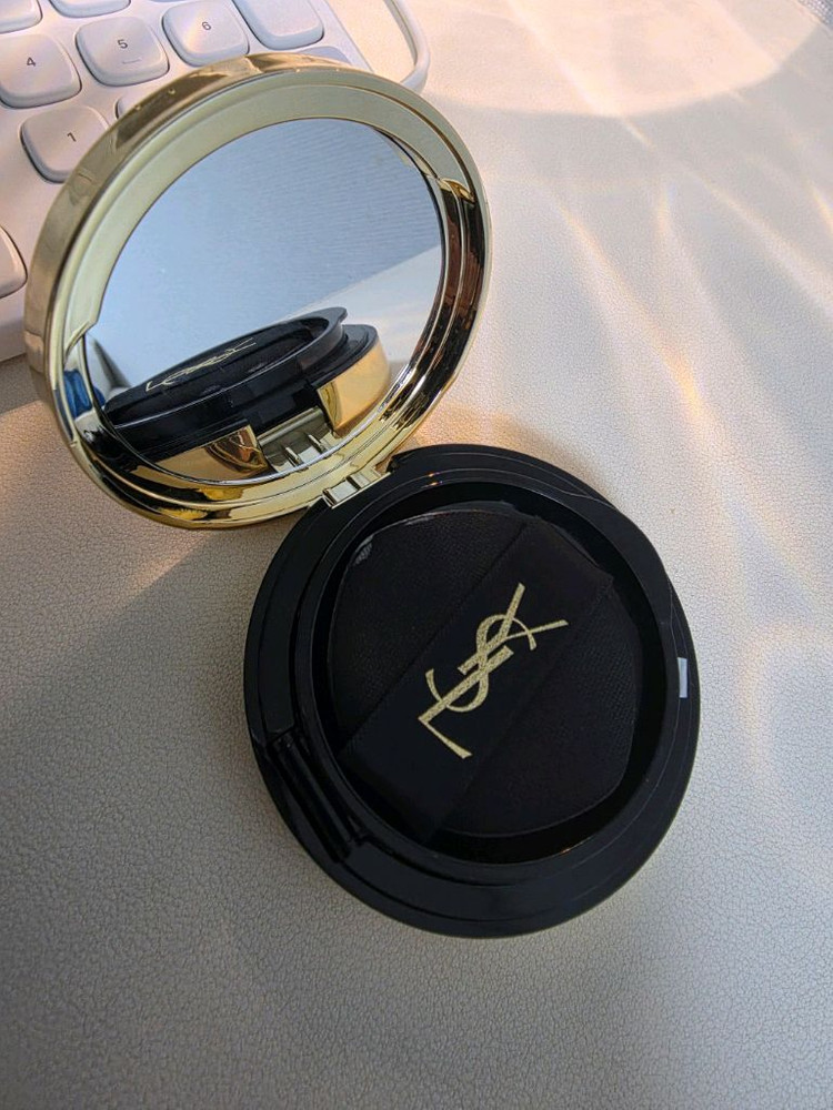 입생로랑 핑크쿠션 뚜쉬 에끌라 글로우 팩트 쿠션 B10--2