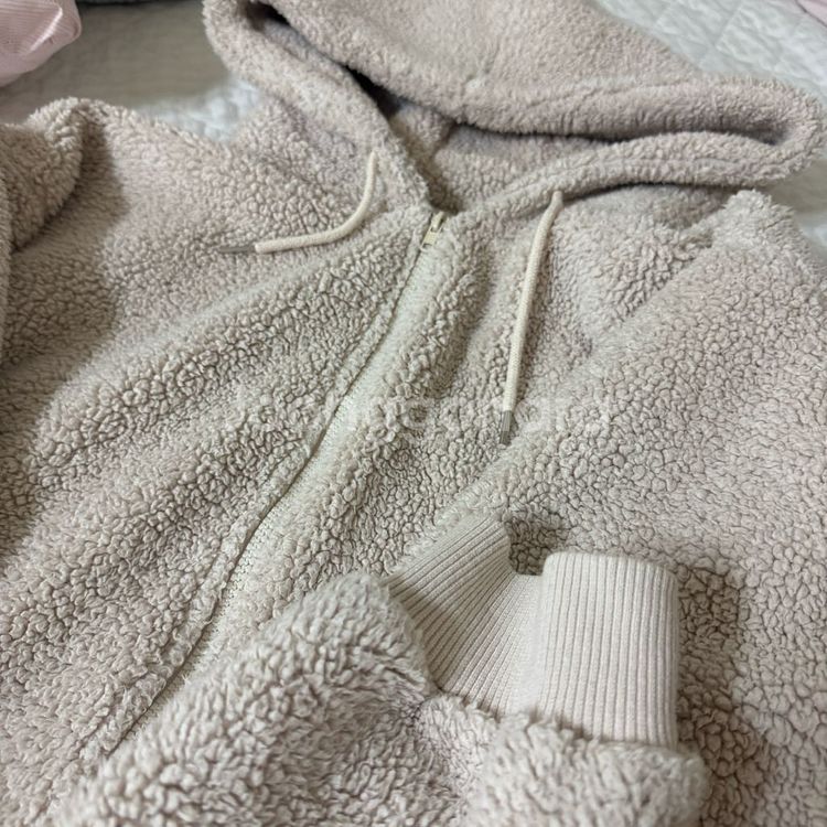 스태디셀러 양털 후드집업 (부들부들)--1