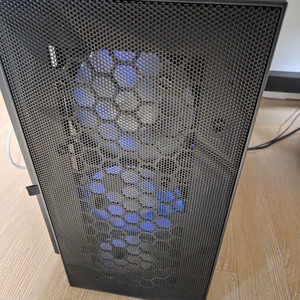 RTX 4060 ti 게이밍 본체팝니다