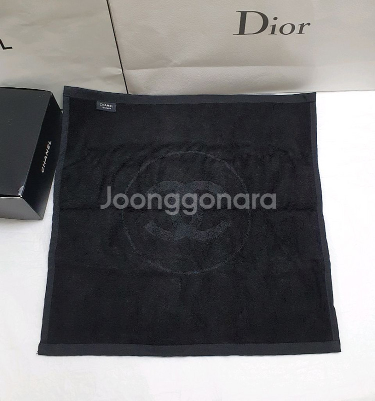 샤넬 로고 블랙 타올--0