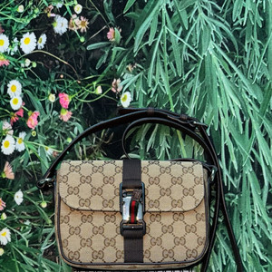 구찌 GG 미니 크로스바디백 베이지 다크 브라운