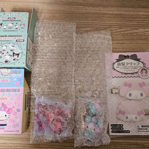 산리오 피아노 위주 굿즈