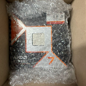 amd 9800x3d 정품 미개봉