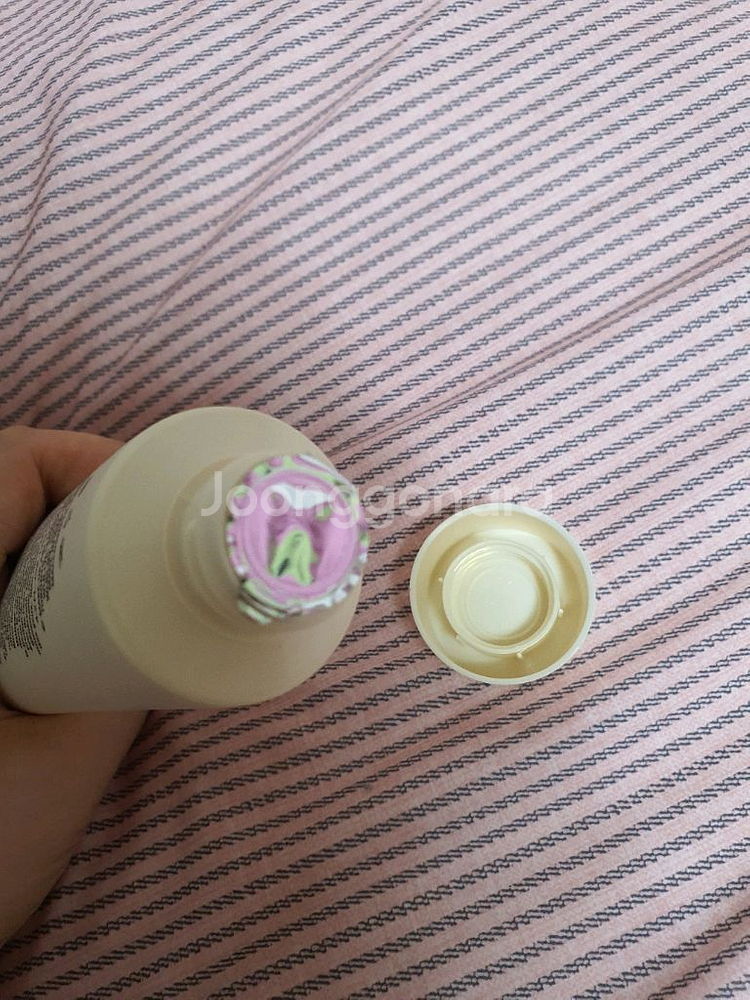 (네고,~27년1월1일) 맥 하이퍼리얼 클렌징폼--6