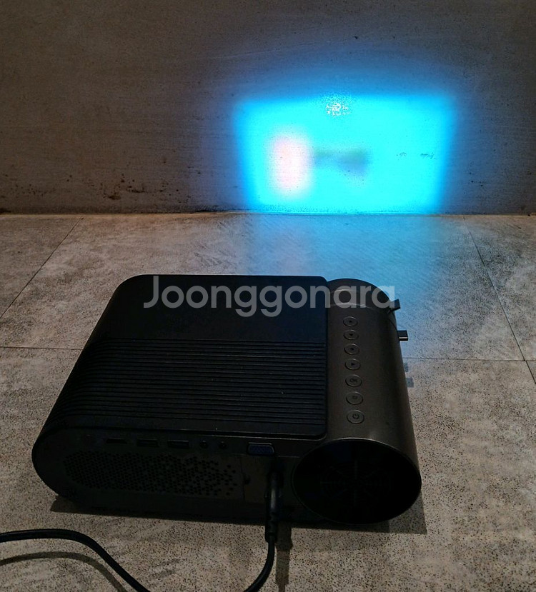 [렌즈 교환] 풀HD 미니빔 프로젝트 팝니다--4