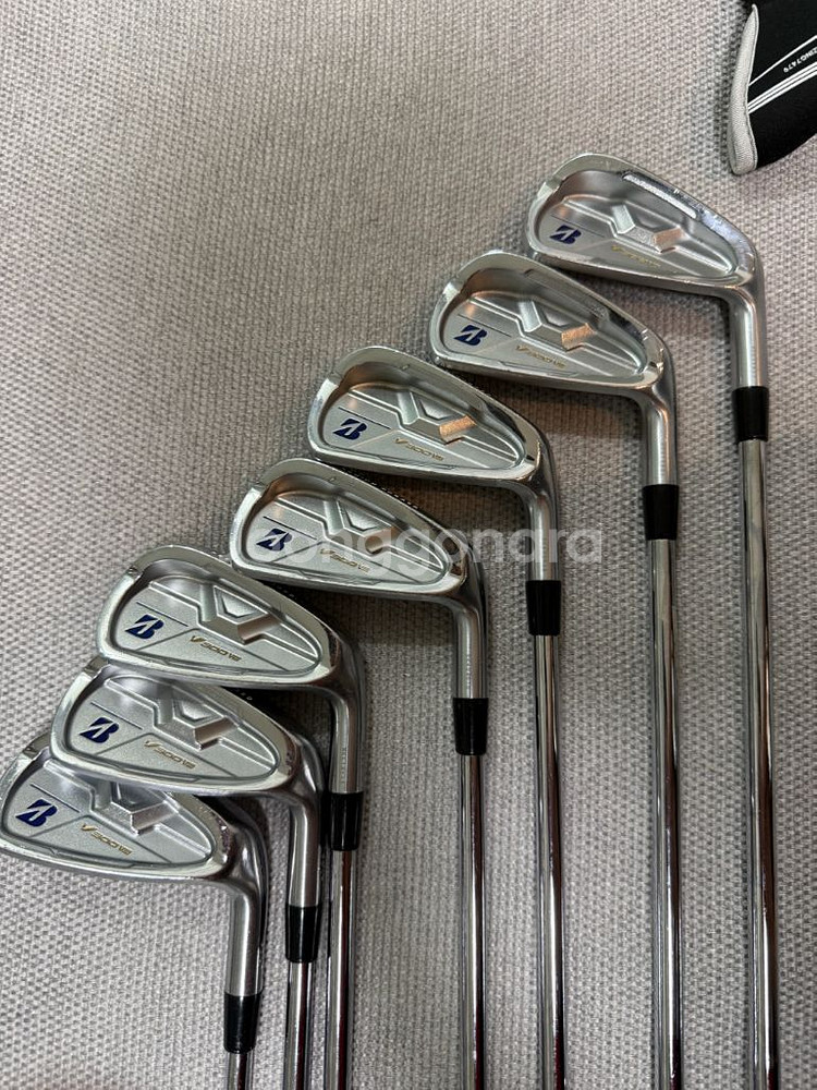 남자 골프채 세트(v300아이언 클히블랜드 웨지 등)--1