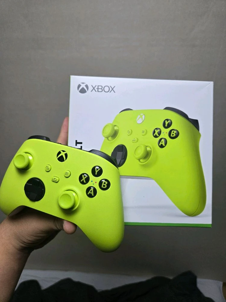 xbox 게임패드 4세대 무선 일렉트닉볼트 색상 이미지