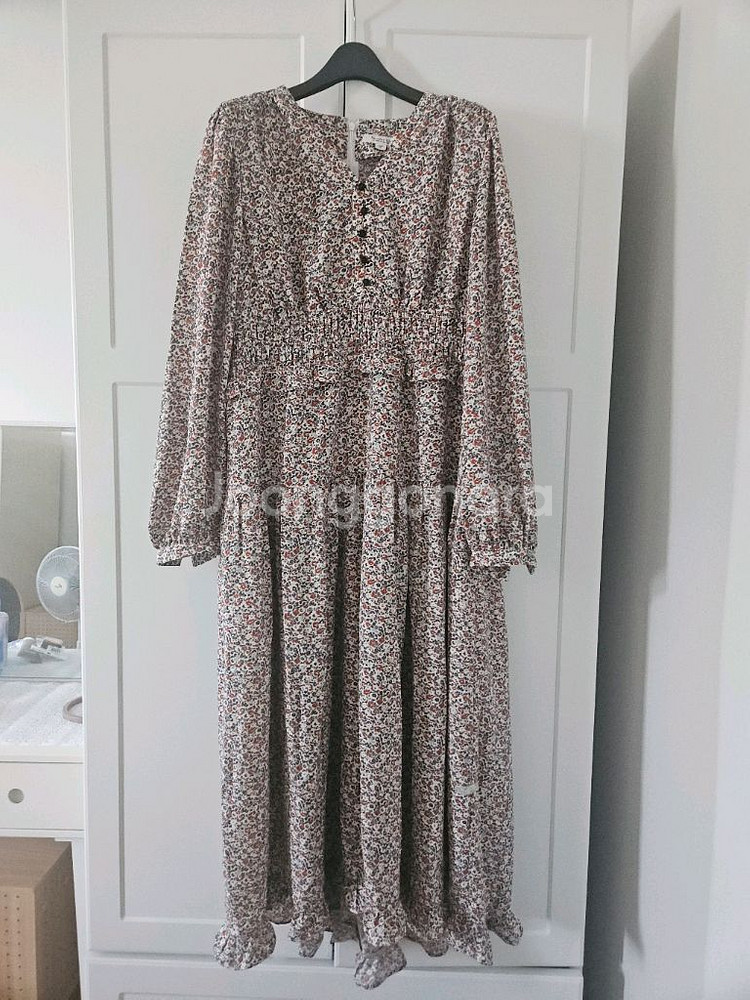 써스데이아일랜드 원피스(미착용새제품)--0