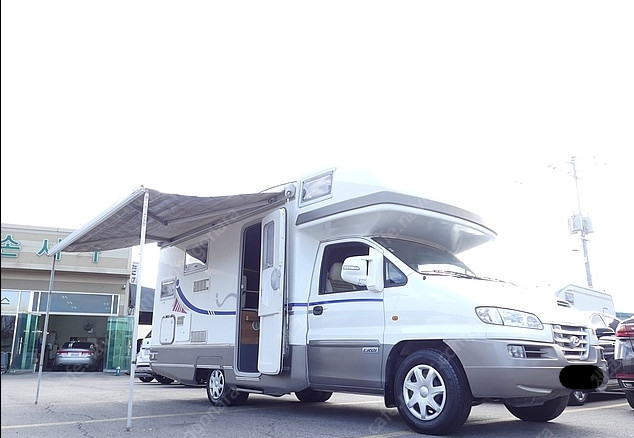 6인승 캠핑카 모터홈 판매합니다 이미지