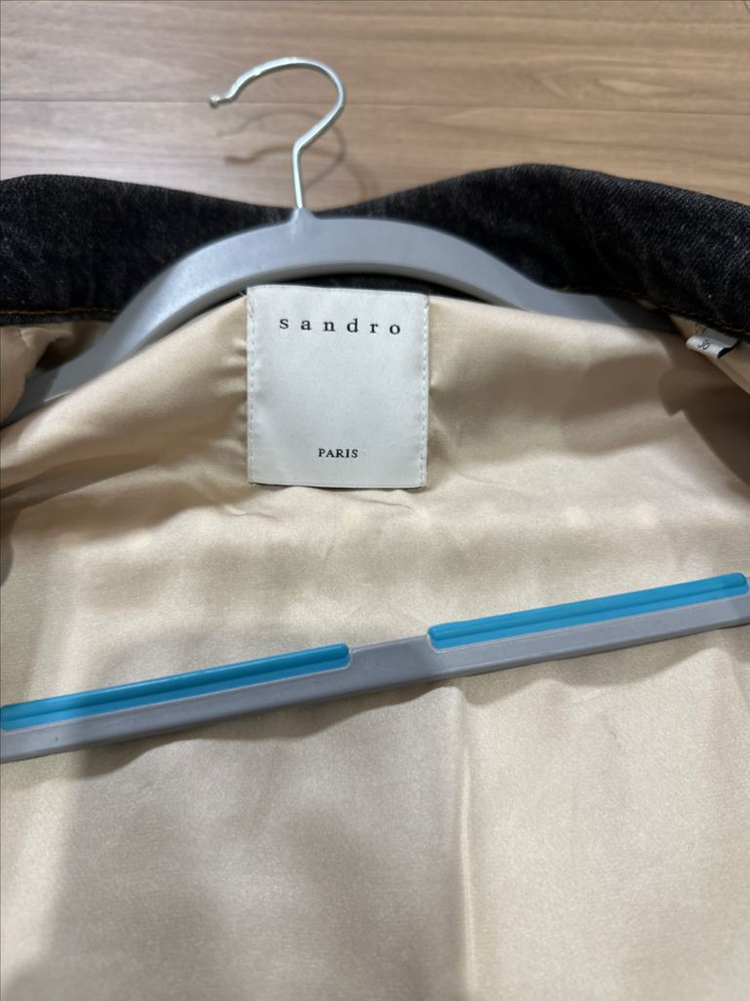 산드로 데님자켓--5