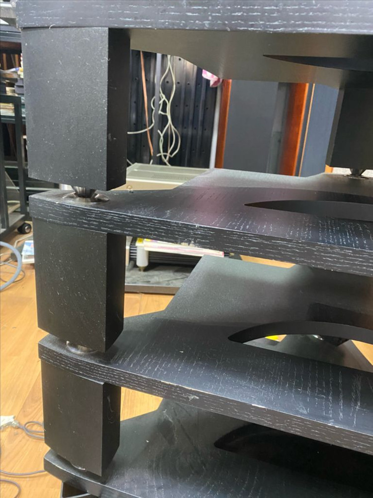 네임 오디오 전용 6단 장식장 이미지