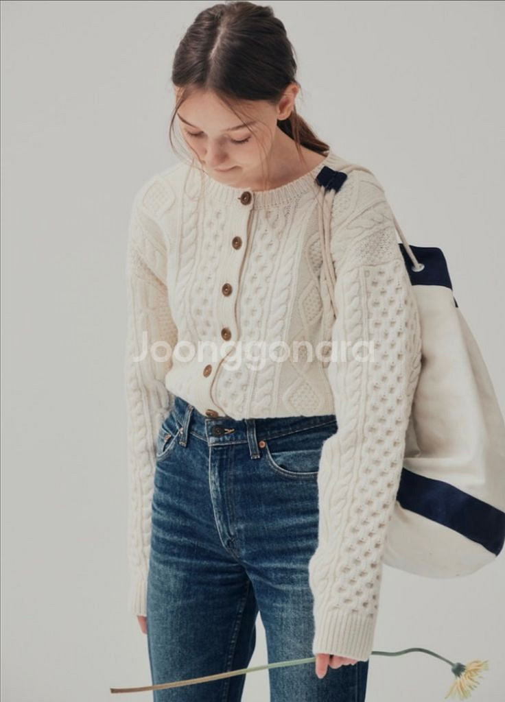 샵오눅(shoponuk) 케이블 가디건 크림 새상품--0