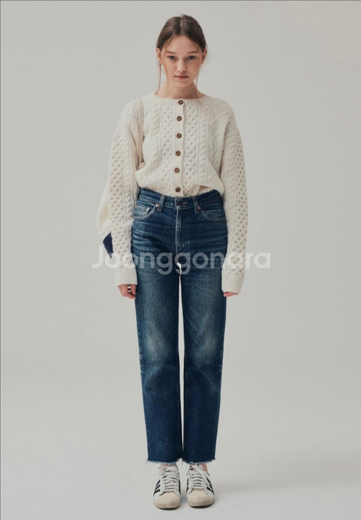 샵오눅(shoponuk) 케이블 가디건 크림 새상품--1