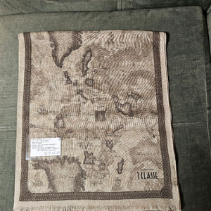 프리마클라쎄 트윌 울실크 100% 스카프 판매해요