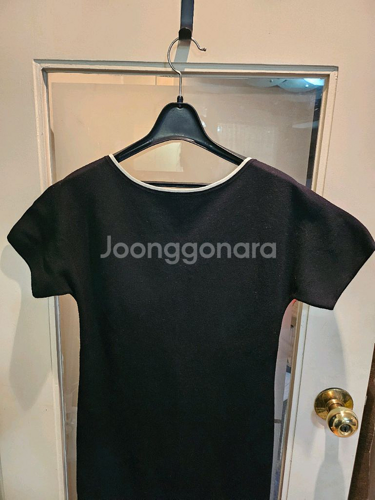 막스마라 배색 울니트 미디원피스 S--5